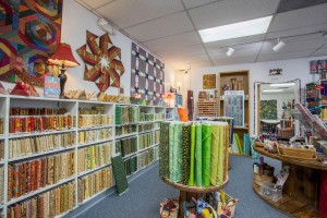 large 093eeeafe Wooden Spools April 2016 - Neutral - 0042 